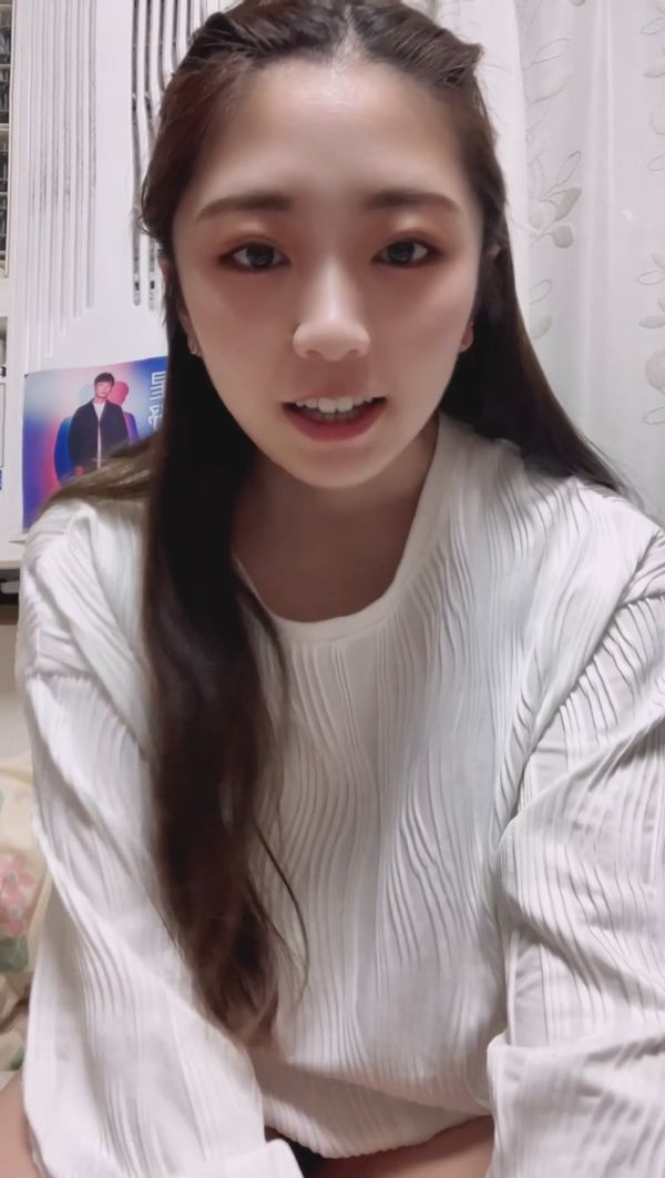 素人激かわパイパンJDのおもちゃオナニー