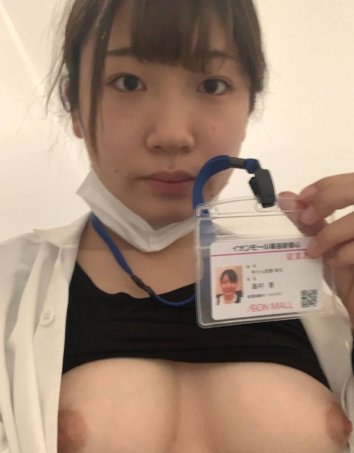 訳ありの変態さん　アナルいじり　動画4個　画像48個