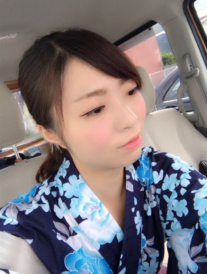 【画像48枚・動画2本】ドライブ好きな嫁とのハメ撮り