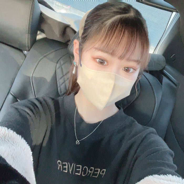 可愛い美人なJDとカーセックス楽しんできました【無】