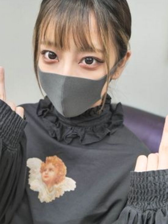 【数時間限定】18歳細身な美人に中出し