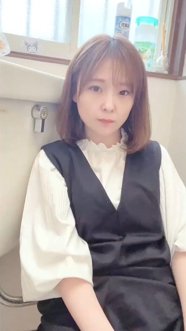 旦那がいるのに我慢できなくなってしまった奥さんのガチオナ(6本セット)A