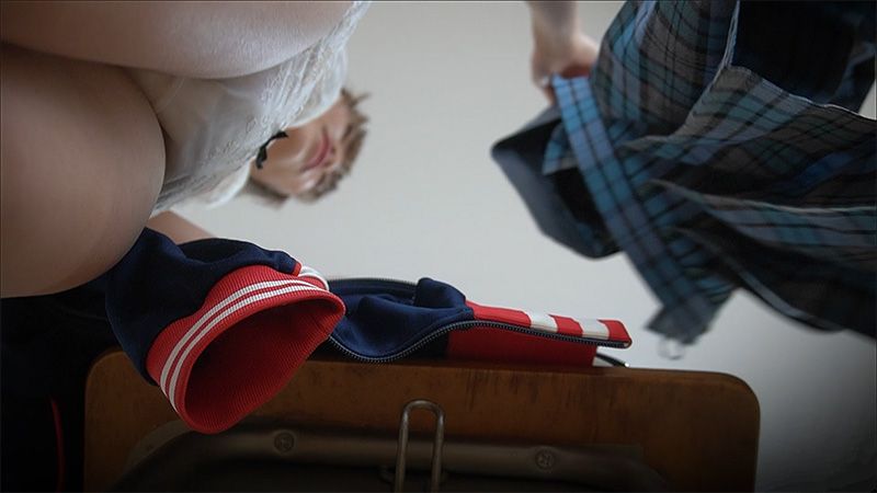 こうない